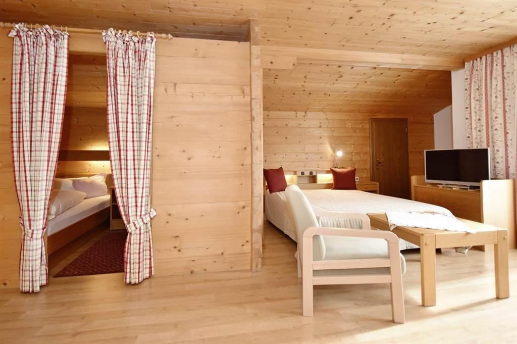 Bed and Breakfast Berghof Gundalatsch Gaschurn Zewnętrze zdjęcie